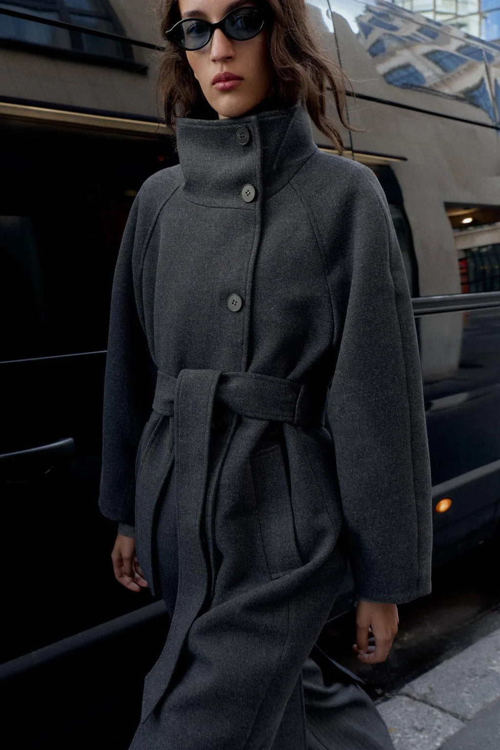 Velaria™ Wool Coat — Sculpt Your Silhouette in Cozy, Featherlight Warmth