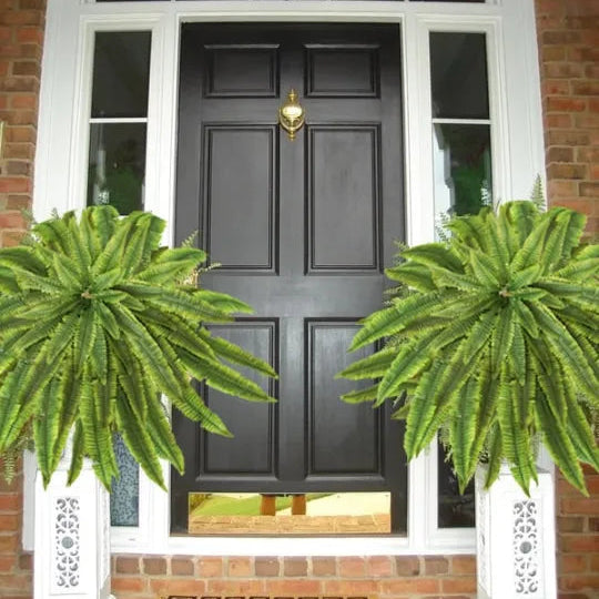 EmeraldMoss™ — Stunningly Real Greenery That Thrives Without Effort or Watering