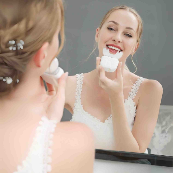 HaloShine™ — Ignite Your Smile’s True Radiance in Just 45 Seconds