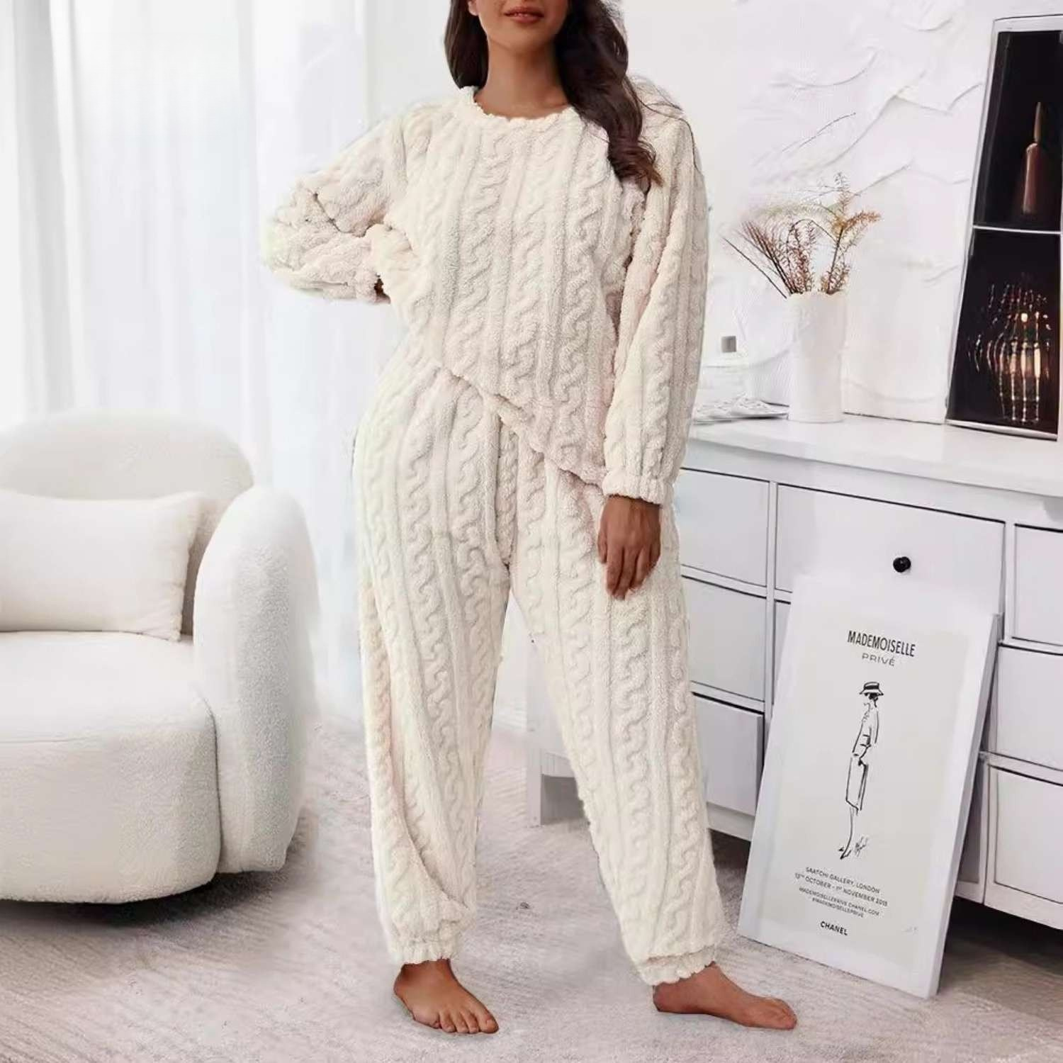 CozyLoom™ — Wrap Yourself in Feather-Light Warmth and Effortless Relaxation