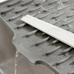 Multifunctional Silicone Drying and Heat Protection Mat | Non-Slip & Heat Resistant | Globetrek
