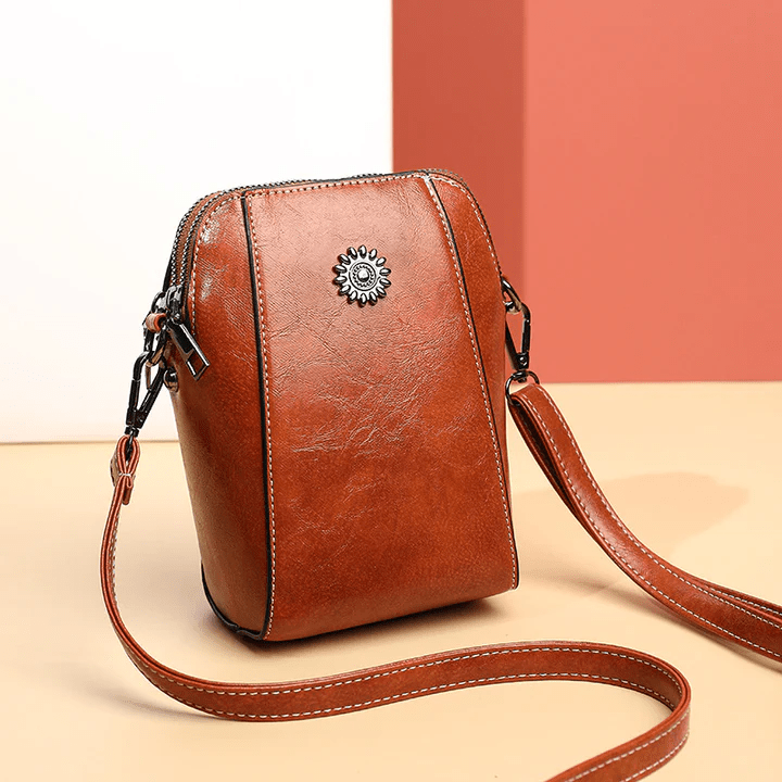 LumaVelvet™ Crossbody — Unleash Effortless Confidence with Timeless Style and Smart Organization