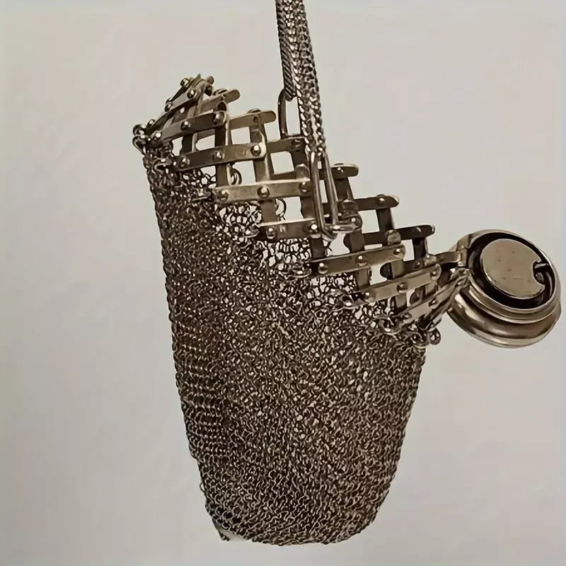 LuxLock™ — Carry Timeless Elegance That Commands Attention Wherever You Go