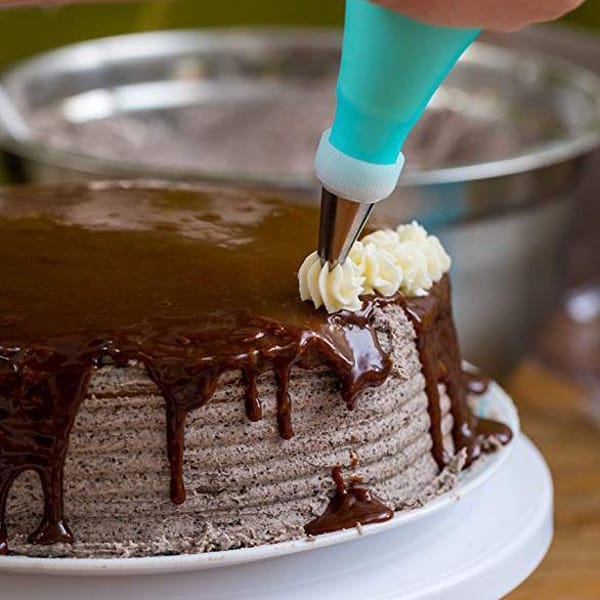 LushPetal™ Tulip Nozzle Set — Unleash Stunning Cakes That Steal Every Spotlight