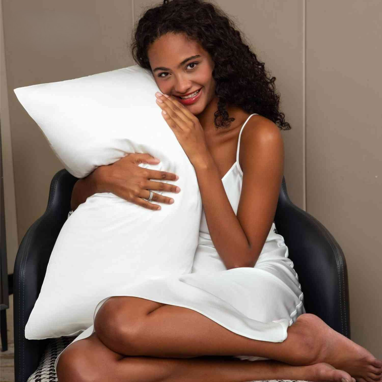 Silkella™ — Wake Up Every Morning with Salon-Soft Hair and Radiant Skin