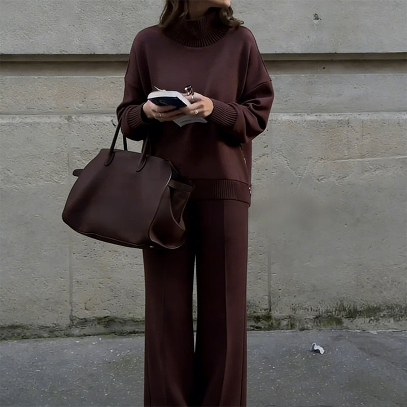 LumoEase™ — Wrap Yourself in Plush Warmth and Flawless Style Every Day