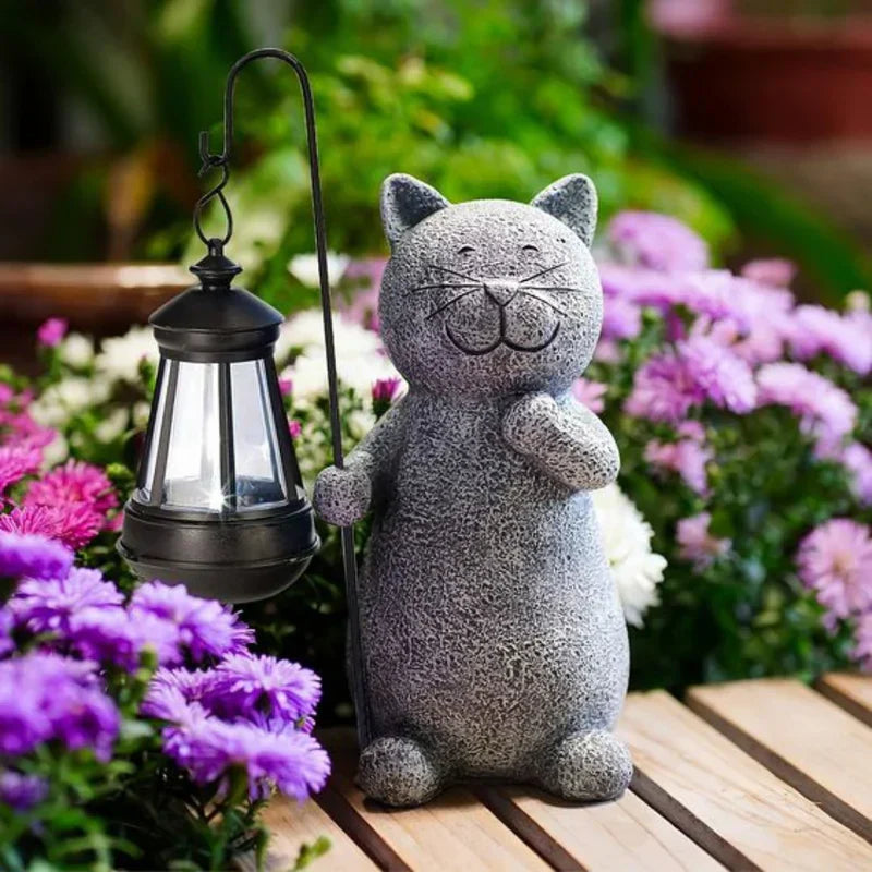 Solar-Powered Lighting | Cat Statue | Weather-Resistant | Lumikitty