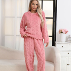 CozyLoom™ — Wrap Yourself in Feather-Light Warmth and Effortless Relaxation