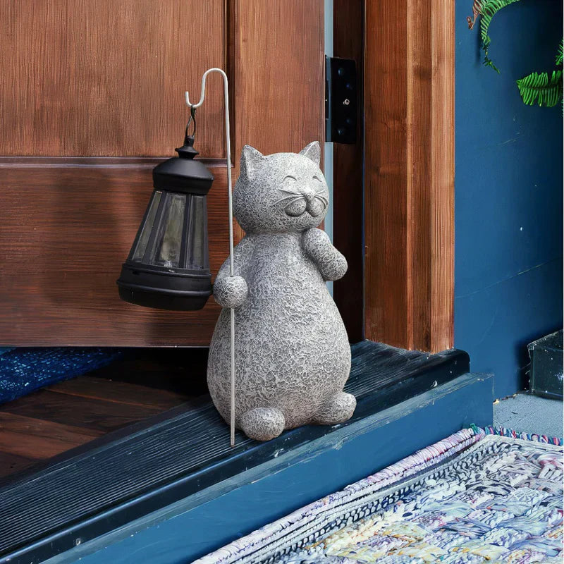 Solar-Powered Lighting | Cat Statue | Weather-Resistant | Lumikitty