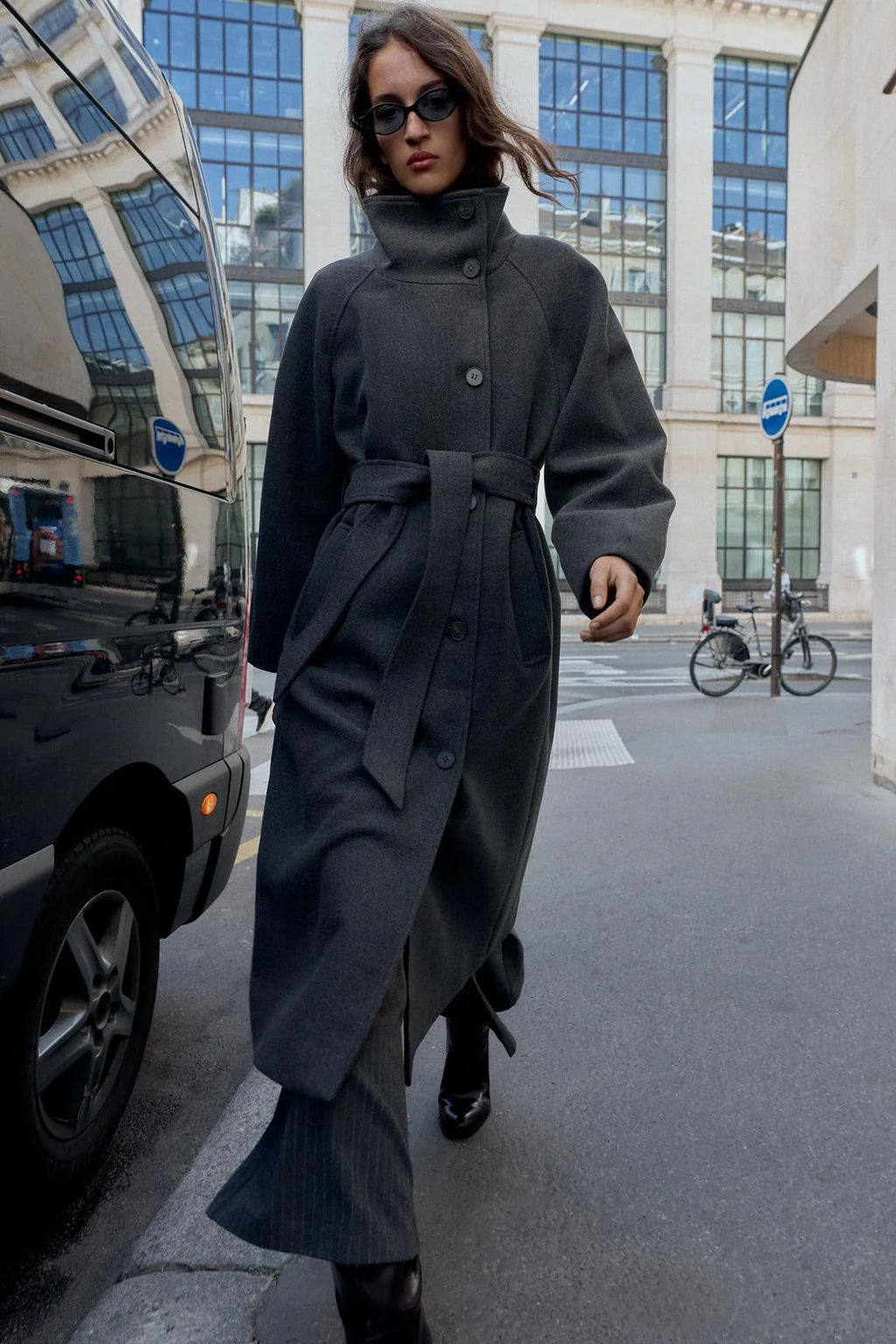 Velaria™ Wool Coat — Sculpt Your Silhouette in Cozy, Featherlight Warmth