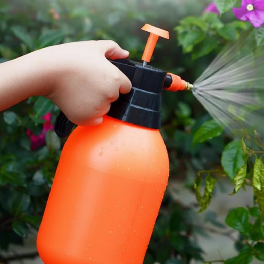 Hand Pump Spraying System for the Garden | Pressure Sprayer | Adjustable Nozzle | Spraycore