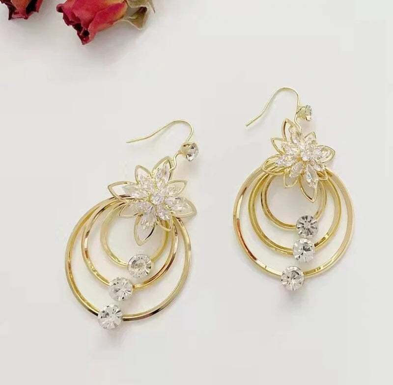 LuminaFleur™ — Ignite Unstoppable Confidence with Every Sparkle