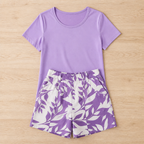 BellaLuxe™ – Breezy Botanical-Print Tee & Shorts Two-Piece Set