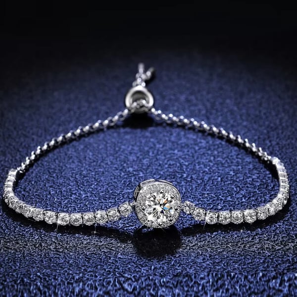VeroLuxe™ — Feel Unstoppable with Every Perfect-Fit Sparkle