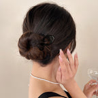 VeloraPin™ — Unshakable Hold and All-Day Comfort for Effortless Glam