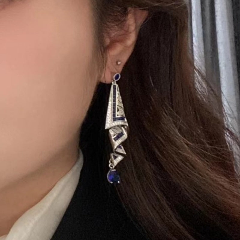 LumiaLuxe™ Earrings — Feel Unstoppable Elegance with Feather-Light Comfort and Timeless Sparkle
