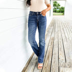 VeroFlex™ — Jeans That Celebrate Your Curves with All-Day Comfort and Effortless Style