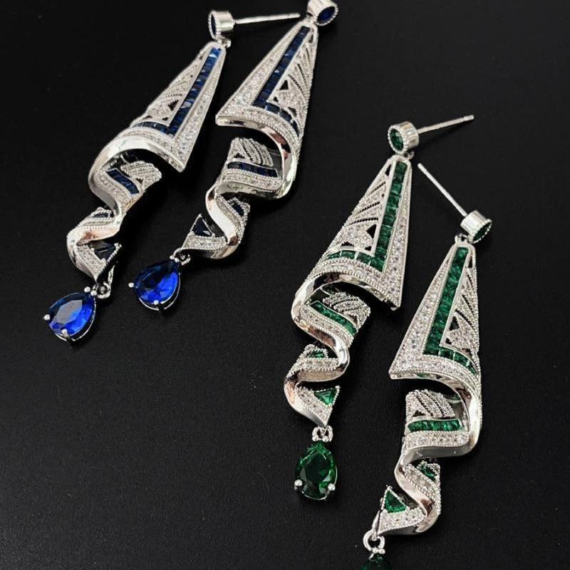 LumiaLuxe™ Earrings — Feel Unstoppable Elegance with Feather-Light Comfort and Timeless Sparkle