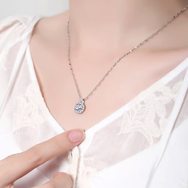 SolaraLuxe™ Necklace — Ignite Your Inner Fire with Every Dazzling Glance