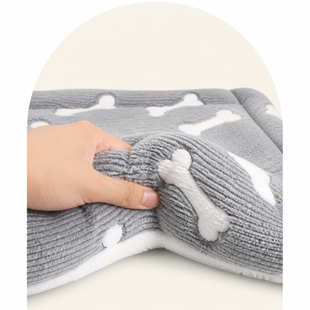 DogBedHouse Reversible Double-Sided Plush Pet Mat