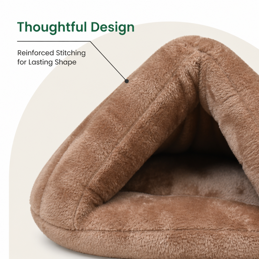 DogBedHouse Thickened Plush Triangle Kennel Mat