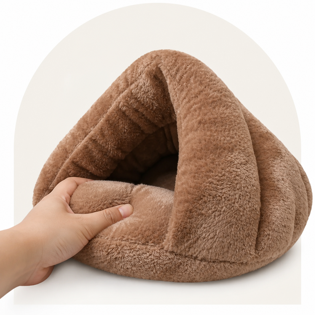 DogBedHouse Thickened Plush Triangle Kennel Mat