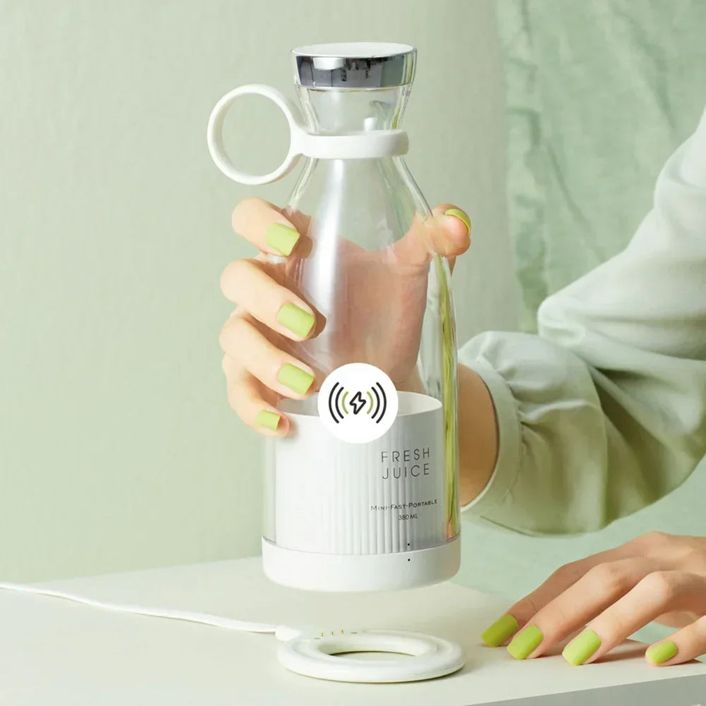 Portable Mini Blender | USB Rechargeable | 4-Blade Stainless Steel | For Smoothies & Shakes