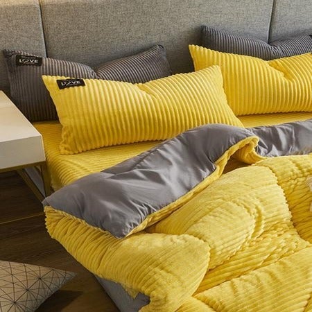 Bedding Set | Thickened Corduroy Velvet | Polyester 3-Piece Set | Cozy Warmth