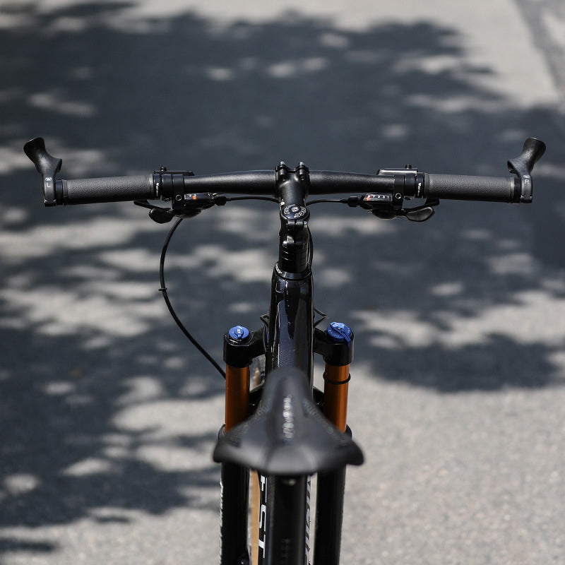 Bicycle Grips | Ergonomic O-Shape Vibration-Reducing Design | Carbon Fiber & Nylon
