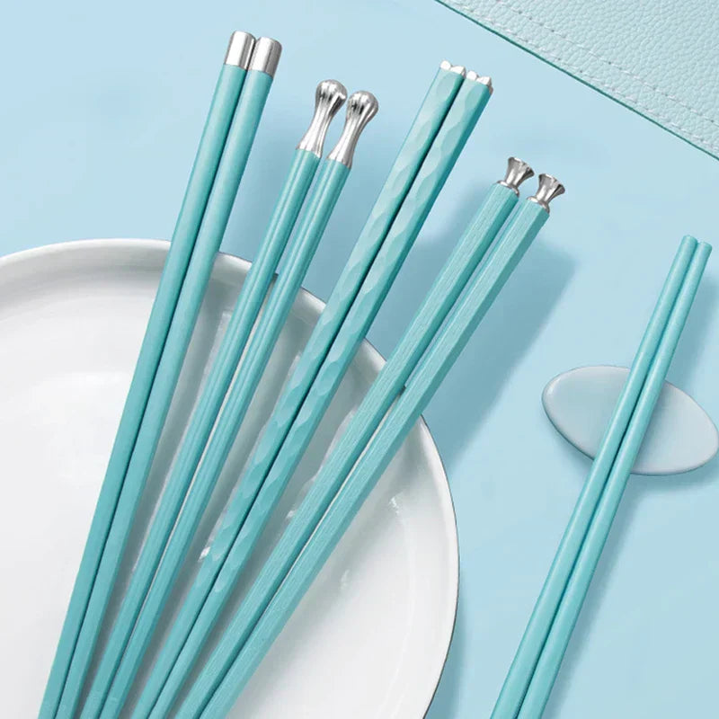 Chopstick Set | Refined Non-Slip Design | Dishwasher Safe | 5 Pairs