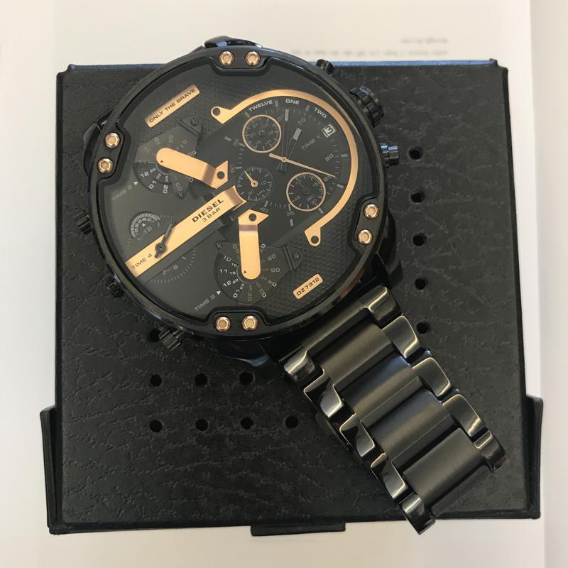 Men's Chronograph Watch | Quartz Movement | Stainless Steel Case | 50mm Dial
