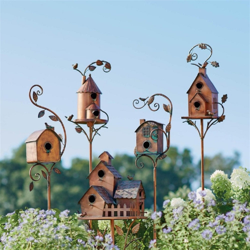 Metal Garden Stake Birdhouse | Artistic Decorative Design | 75 cm Ground Stake
