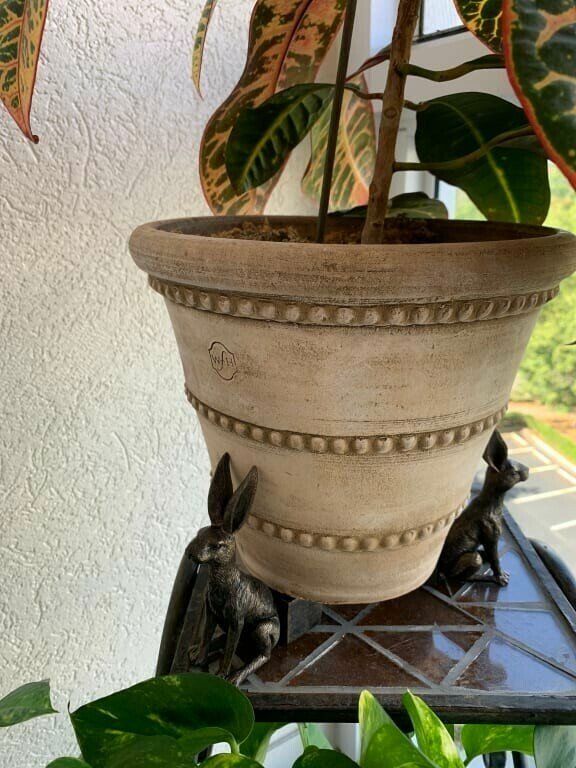 Plant Pot Risers | Animal Figurine Design | Set of 3 Frost-Resistant Resin | Improves Drainage
