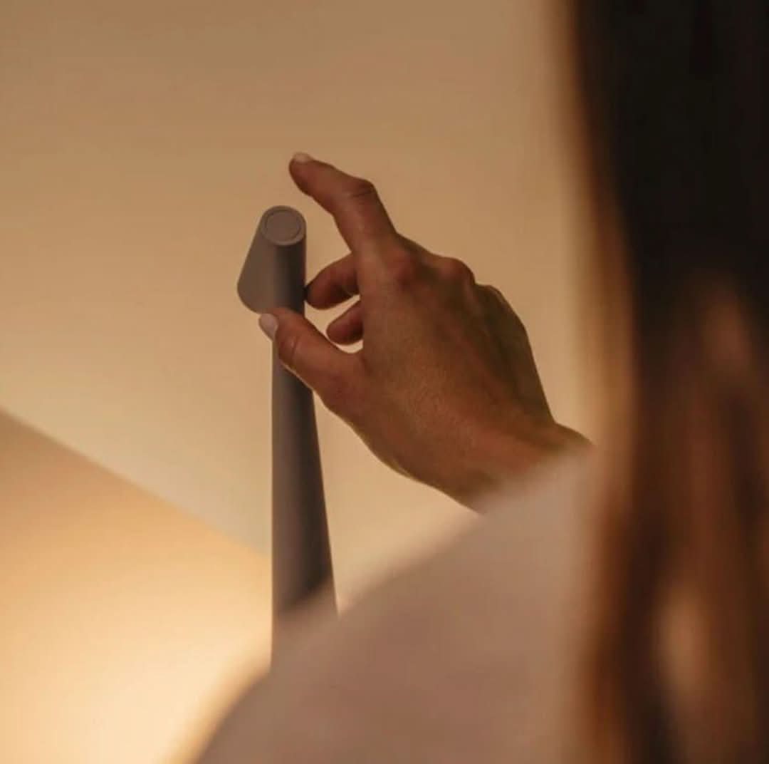 Wireless Table Lamp | Nordic Minimalist Design | Touch-Dimmable LED & USB Rechargeable