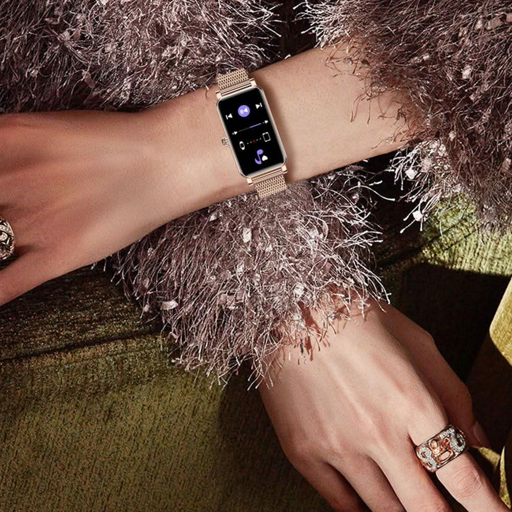 Women’s Smartwatch | Fitness Tracking & Notifications | 1.45-inch Touchscreen | Stainless Steel