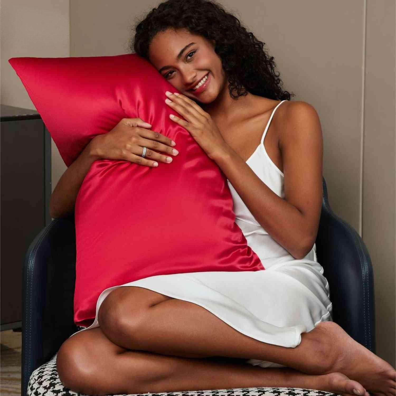 Silkella™ — Wake Up Every Morning with Salon-Soft Hair and Radiant Skin