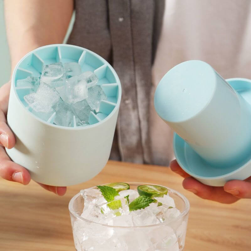 Portable Silicone Ice Cube Maker | Food-Safe Silicone & ABS | Frostcup