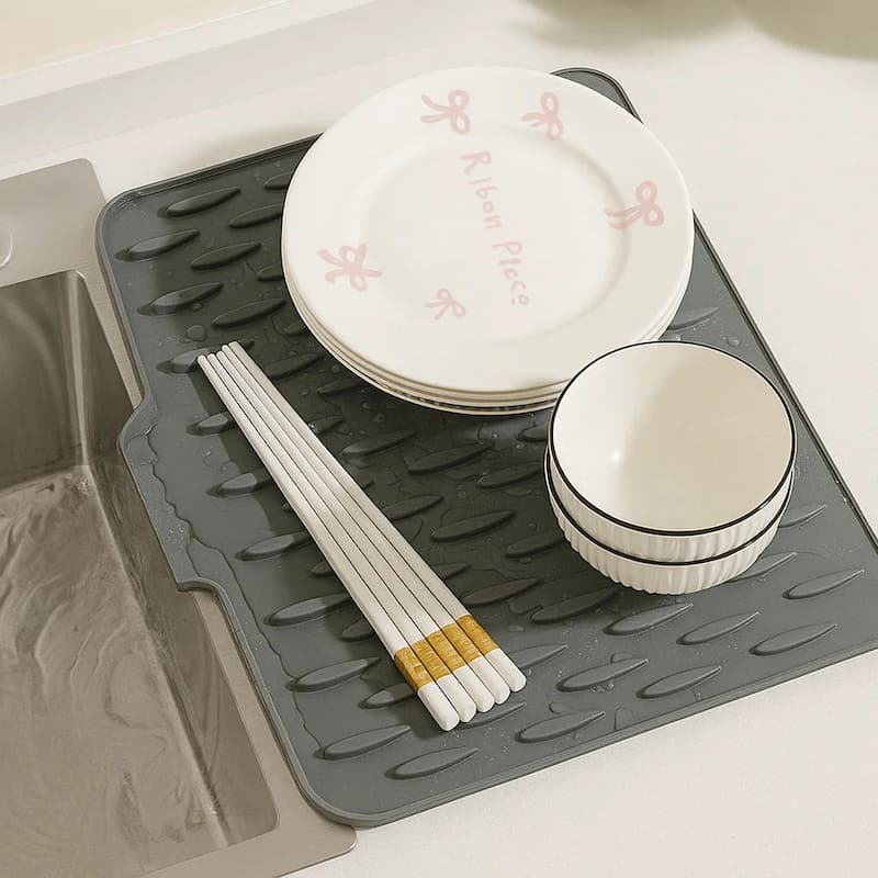 Drip Drying Mat | Faster Drying Without Pools | Tilted, Heat-Resistant | DrainMat