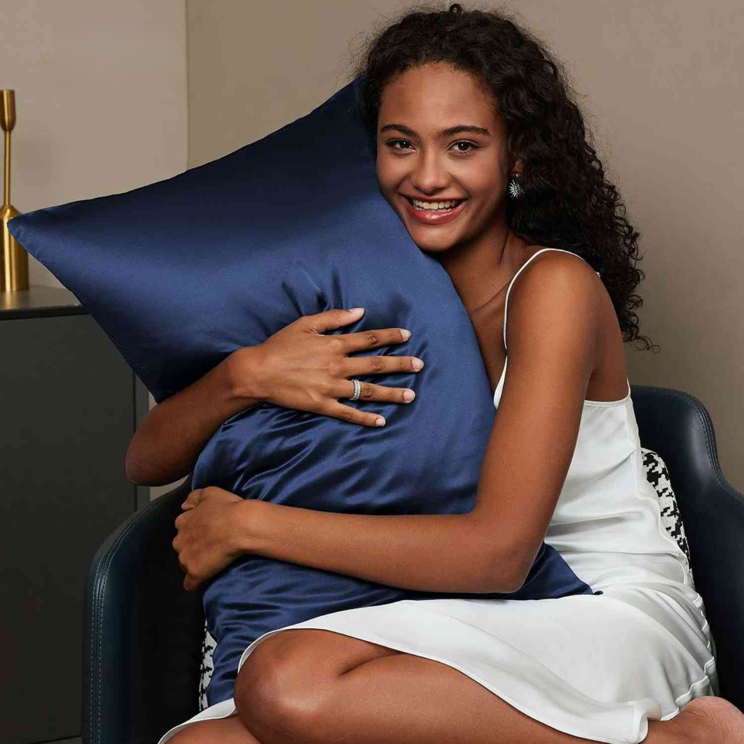 Silkella™ — Wake Up Every Morning with Salon-Soft Hair and Radiant Skin