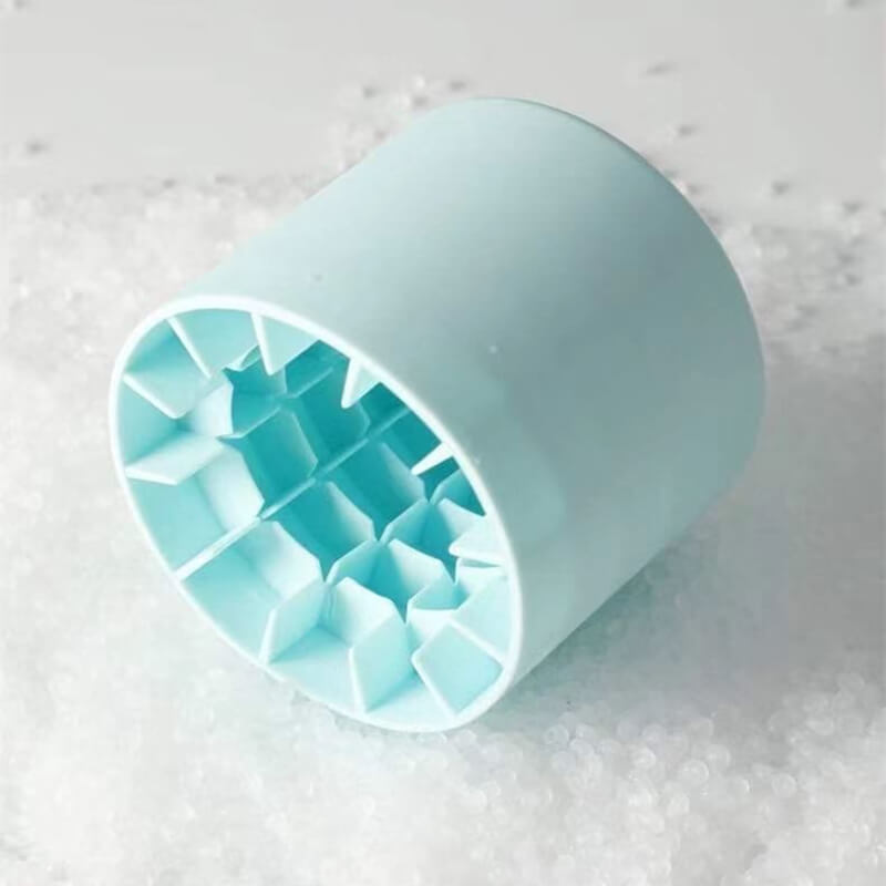 Portable Silicone Ice Cube Maker | Food-Safe Silicone & ABS | Frostcup