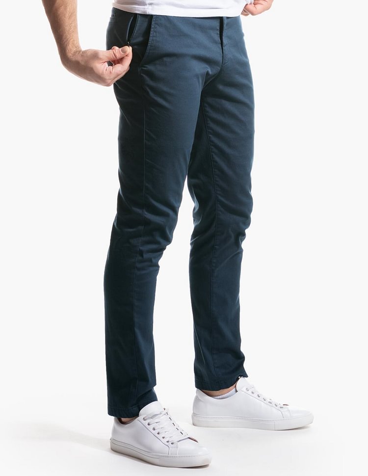 FlexionFit™ Chinos — Stay Sharp, Comfortable, and Unstoppable All Day Long