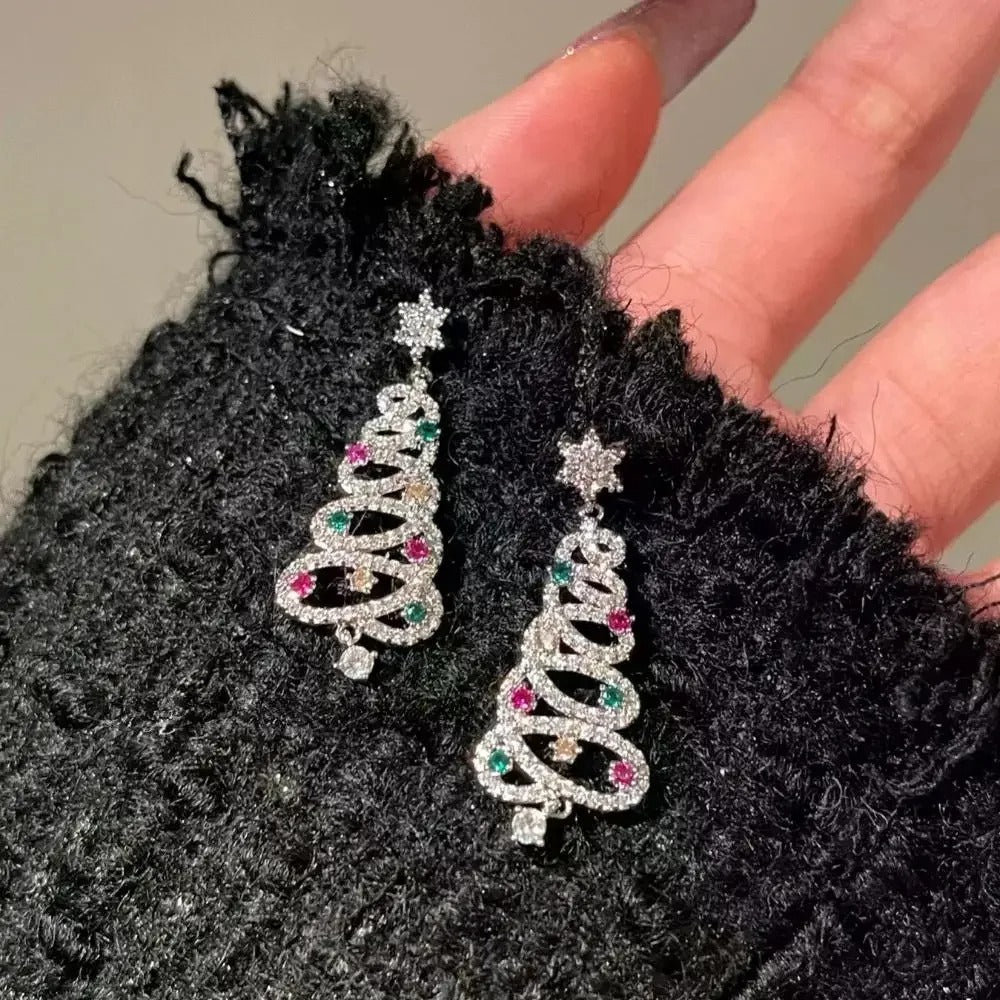 GlimmerJoy™ — Shine Brightly with Featherlight Festive Elegance