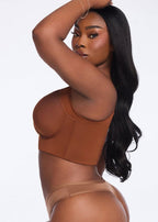 VolaréAura™ — Celebrate Your Curves with Confidence That Moves and Inspires