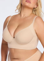 VolaréAura™ — Celebrate Your Curves with Confidence That Moves and Inspires