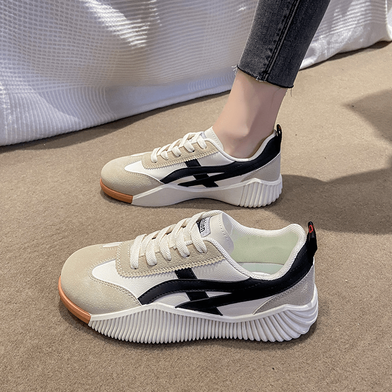 Solenova™ — Step Into Effortless Comfort and Confidence All Day Long