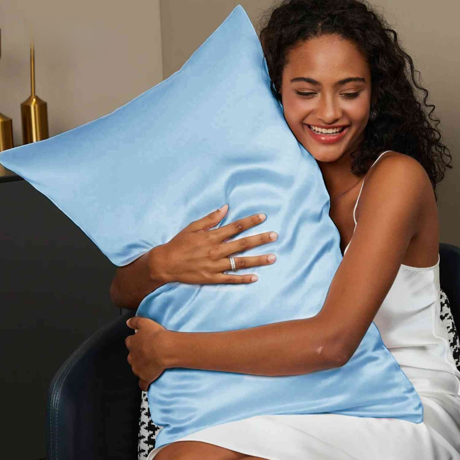 Silkella™ — Wake Up Every Morning with Salon-Soft Hair and Radiant Skin