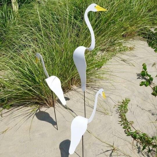 AeroFleur™ — Transform Your Garden into a Captivating Breeze-Driven Sanctuary
