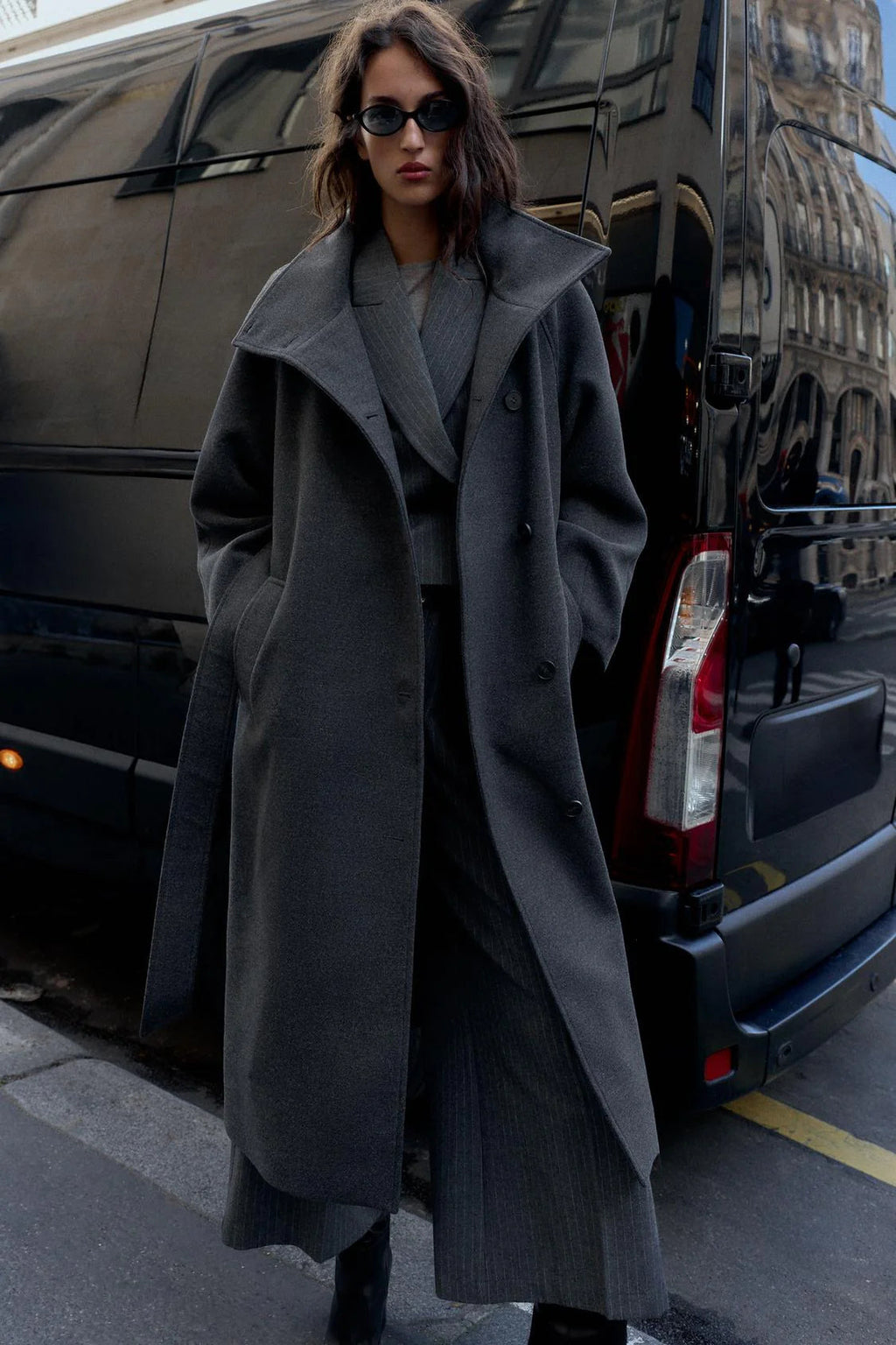 Velaria™ Wool Coat — Sculpt Your Silhouette in Cozy, Featherlight Warmth