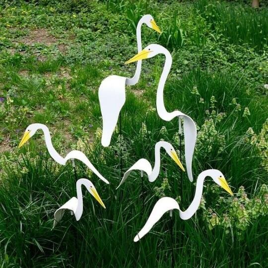 AeroFleur™ — Transform Your Garden into a Captivating Breeze-Driven Sanctuary