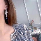 LumiaLuxe™ Earrings — Feel Unstoppable Elegance with Feather-Light Comfort and Timeless Sparkle